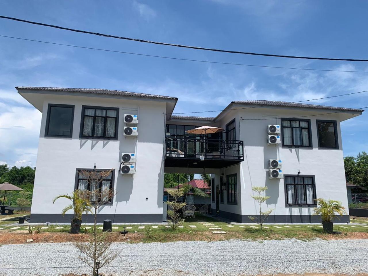 Homestay White Tokma Pantai Puteri Malacca Exterior foto